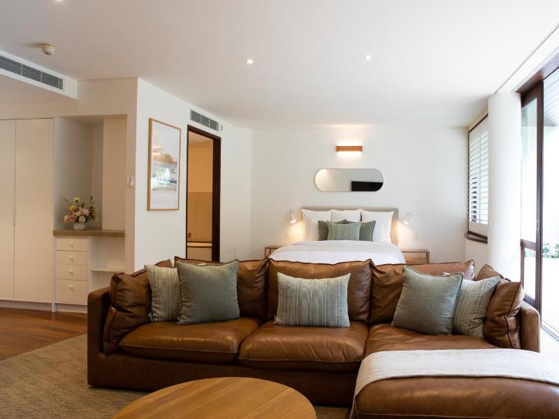 Beach Suites image