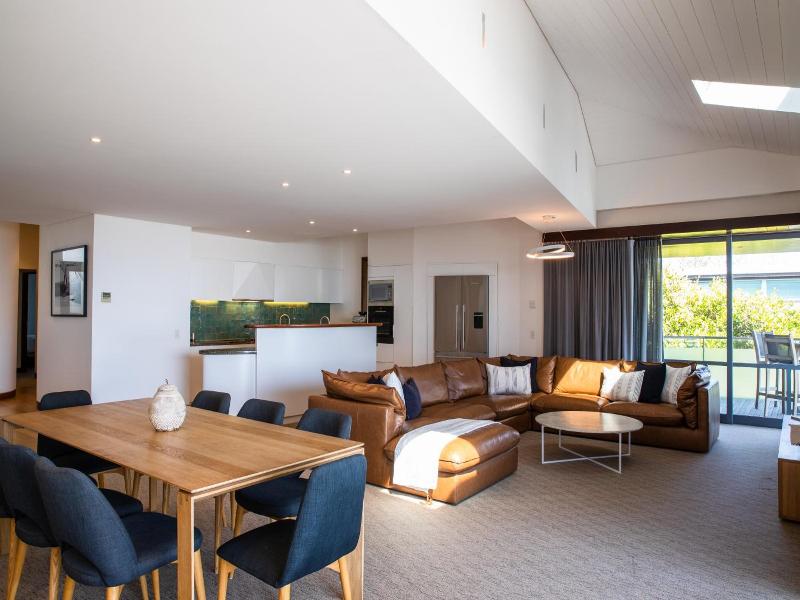 Beach Suites image