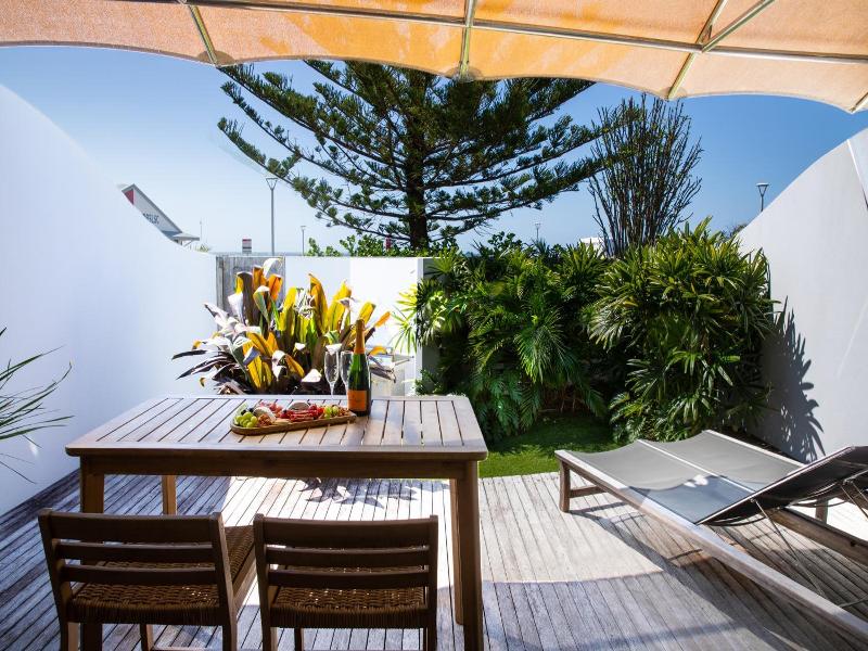 Beach Suites image