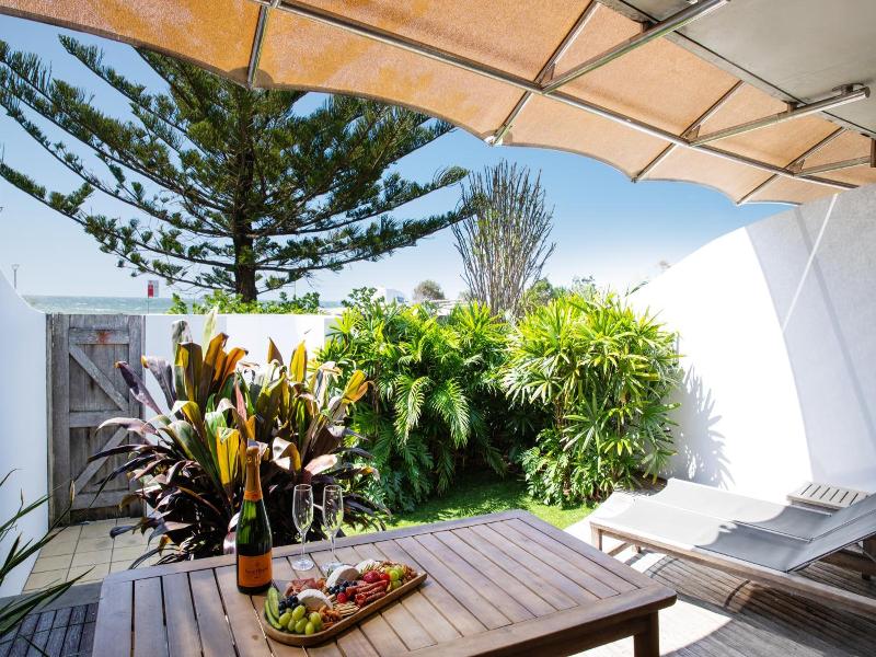 Beach Suites image
