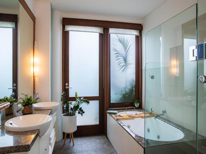 Beach Suites image