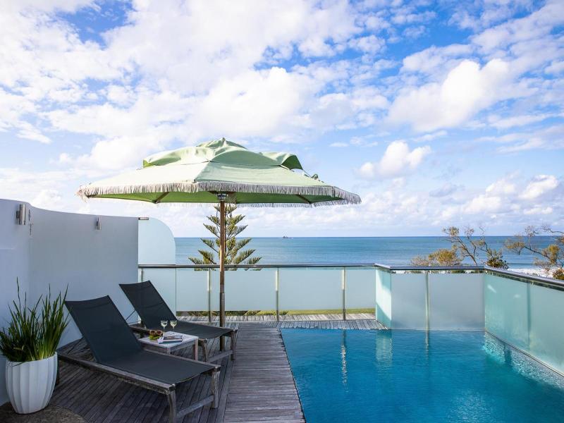 Beach Suites image