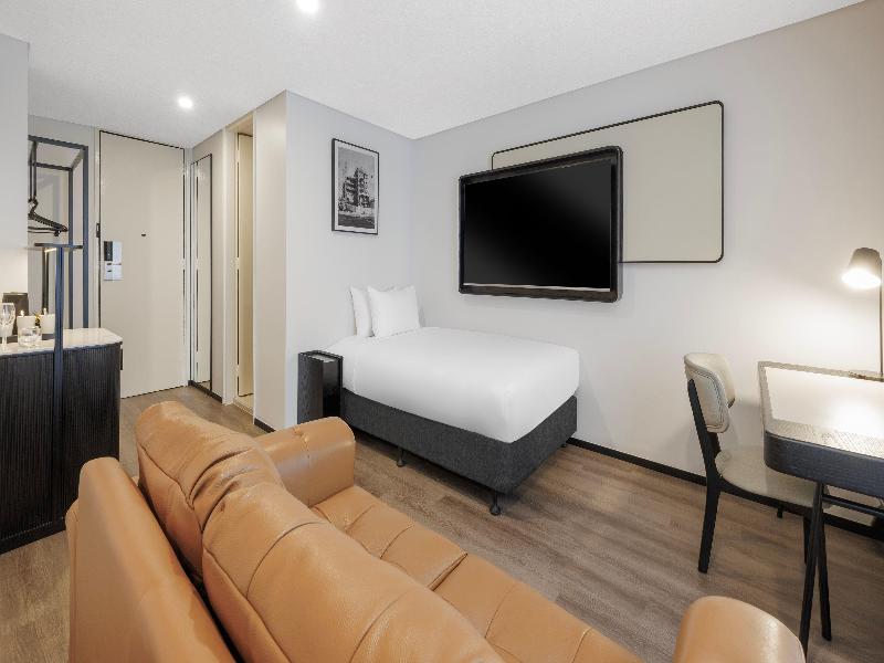Holiday Inn Townsville by IHG image