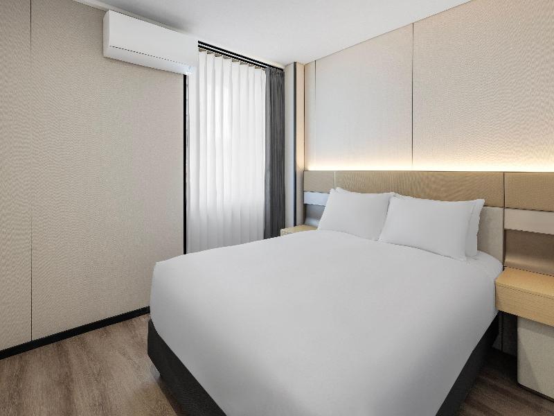 Holiday Inn Townsville by IHG image