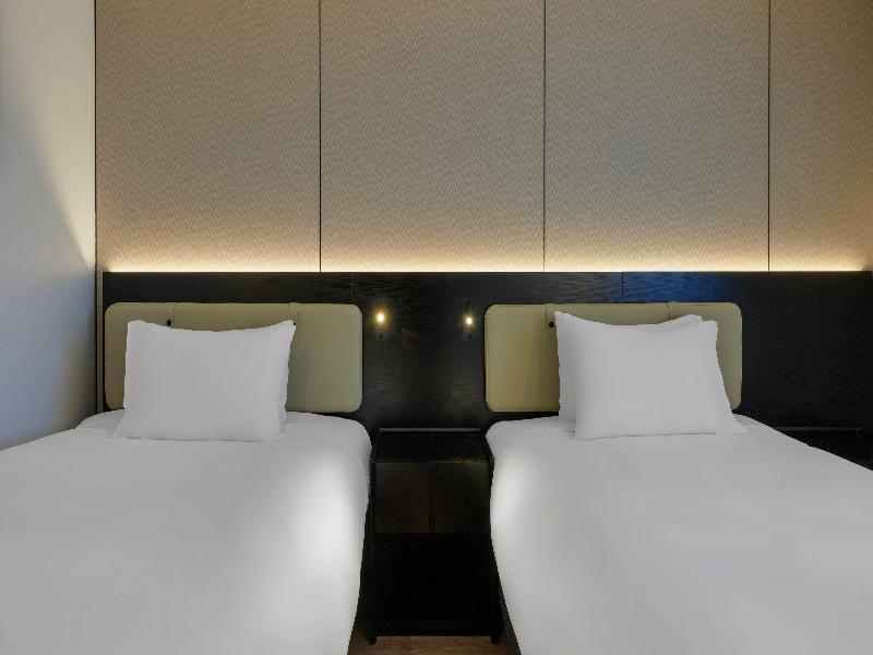 Holiday Inn Townsville by IHG image