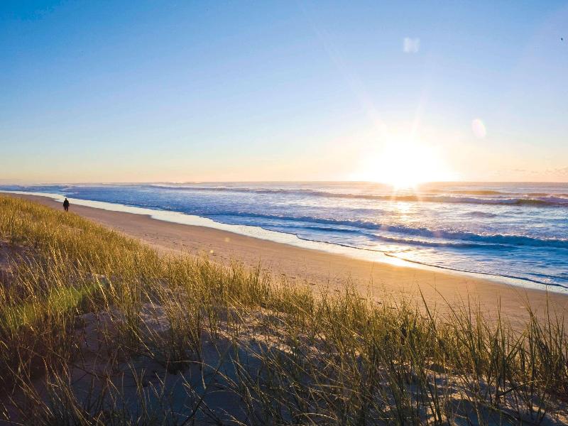 Peppers Salt Resort & Spa Kingscliff image