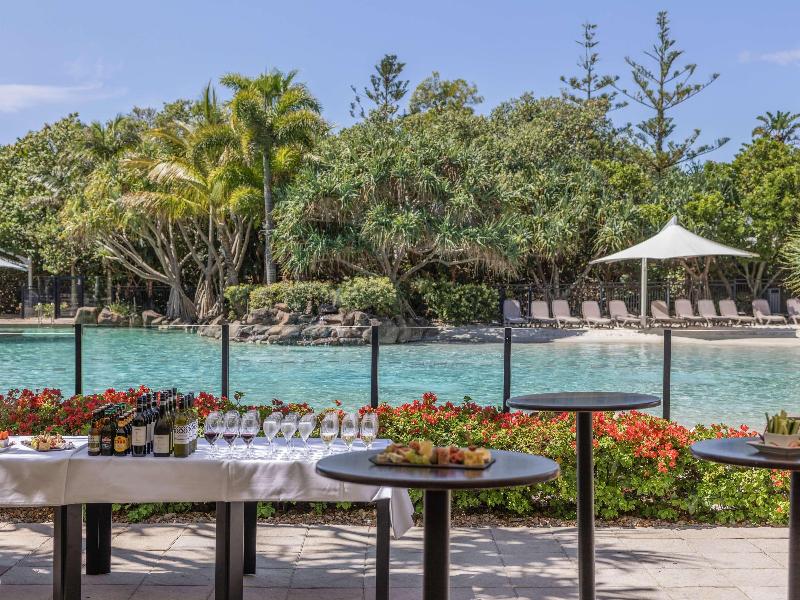 Peppers Salt Resort & Spa Kingscliff image