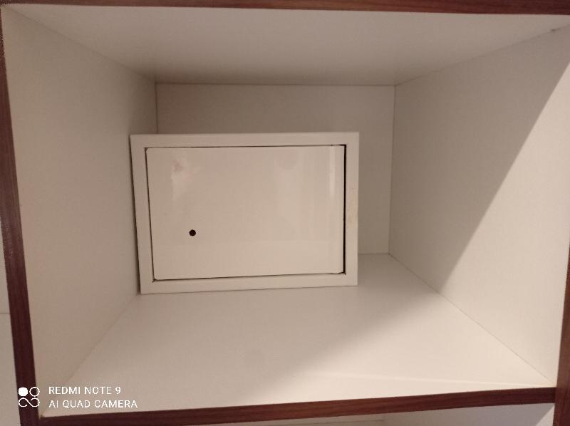 Bed room
