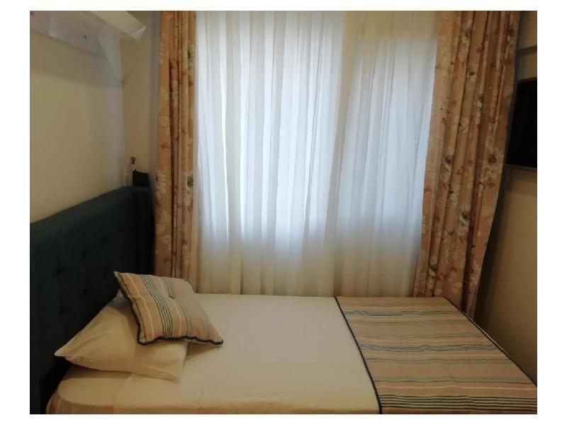 Just Inn Hotel image