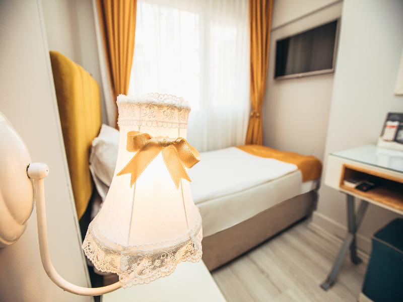 Just Inn Hotel image