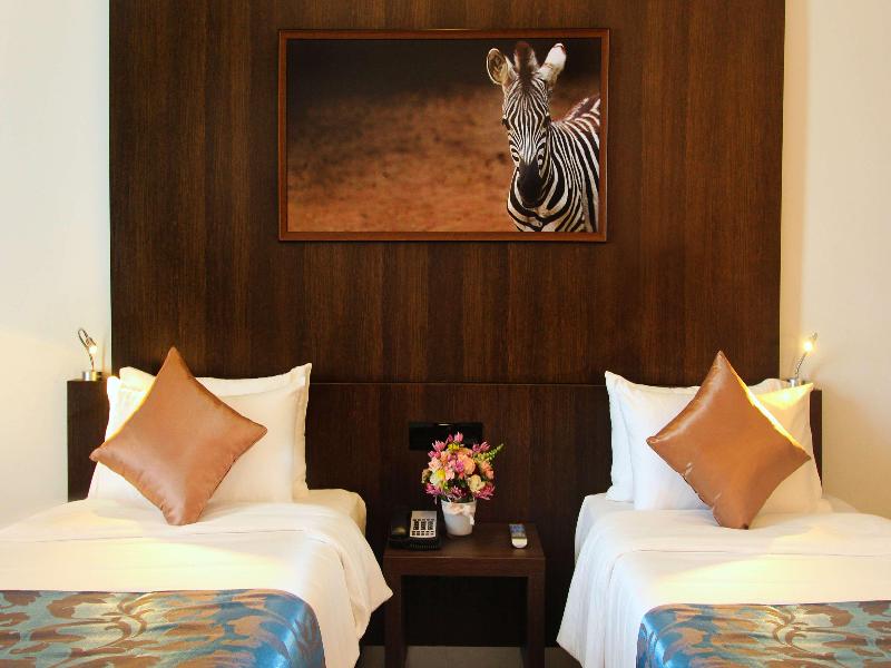 Best Western Elyon Colombo image