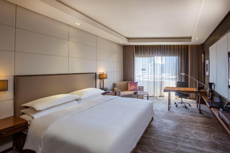 Crowne Plaza Kunming City Centre Hotel image
