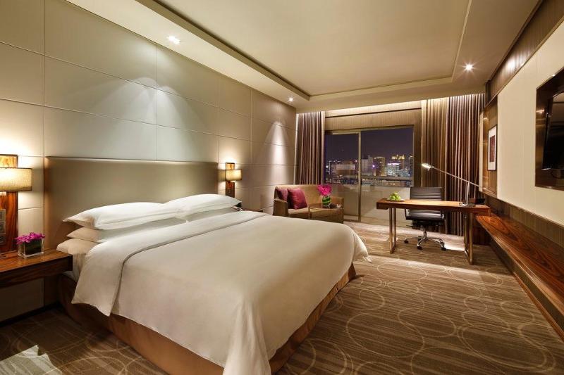 Crowne Plaza Kunming City Centre Hotel image