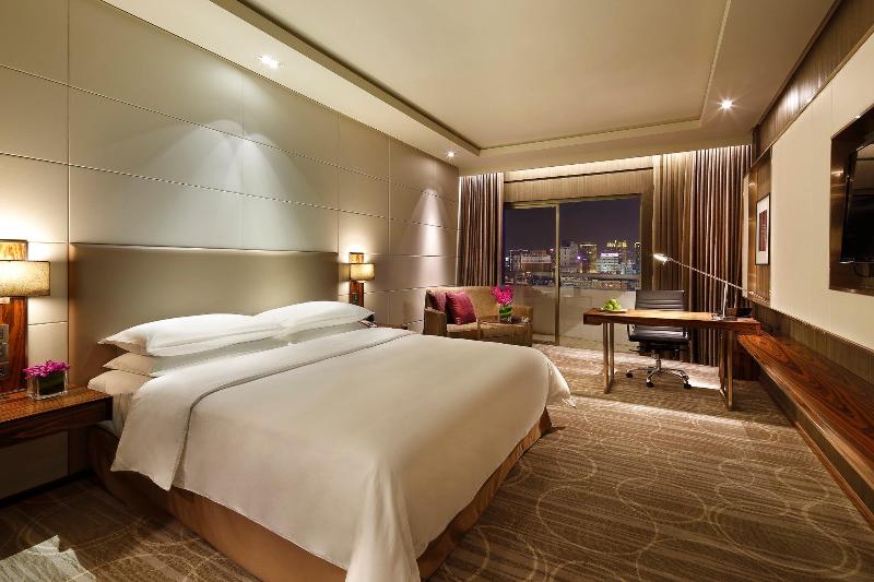 Crowne Plaza Kunming City Centre Hotel image