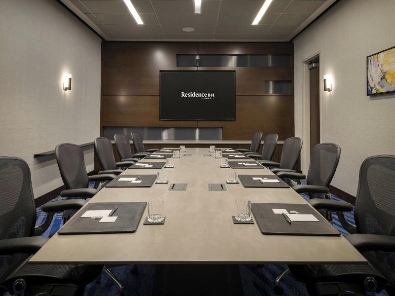 Residence Inn Los Angeles L.A. LIVE image