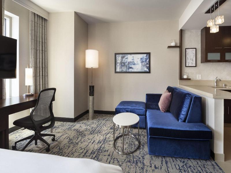 Residence Inn Los Angeles L.A. LIVE image