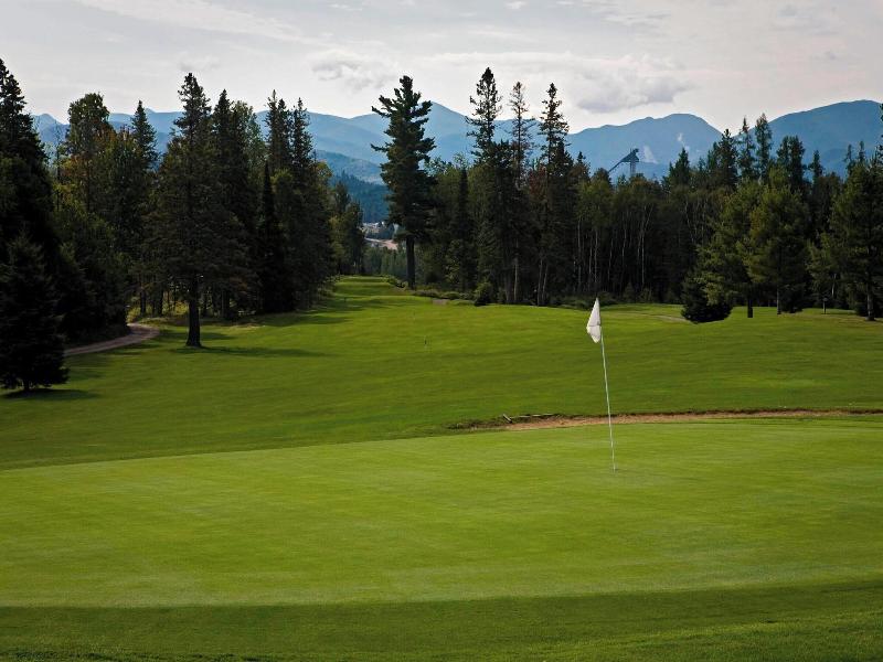 Courtyard Lake Placid image