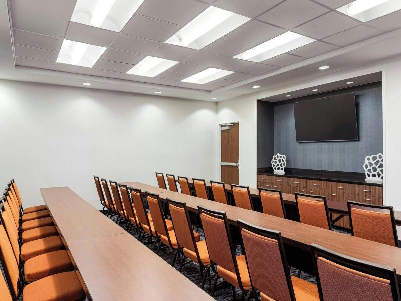 Fairfield Inn & Suites St. Louis West/Wentzville image