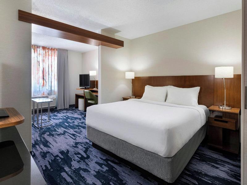 Fairfield Inn & Suites St. Louis West/Wentzville image
