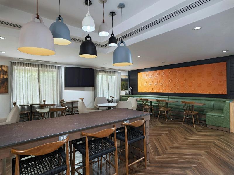 Fairfield Inn Medford Long Island image