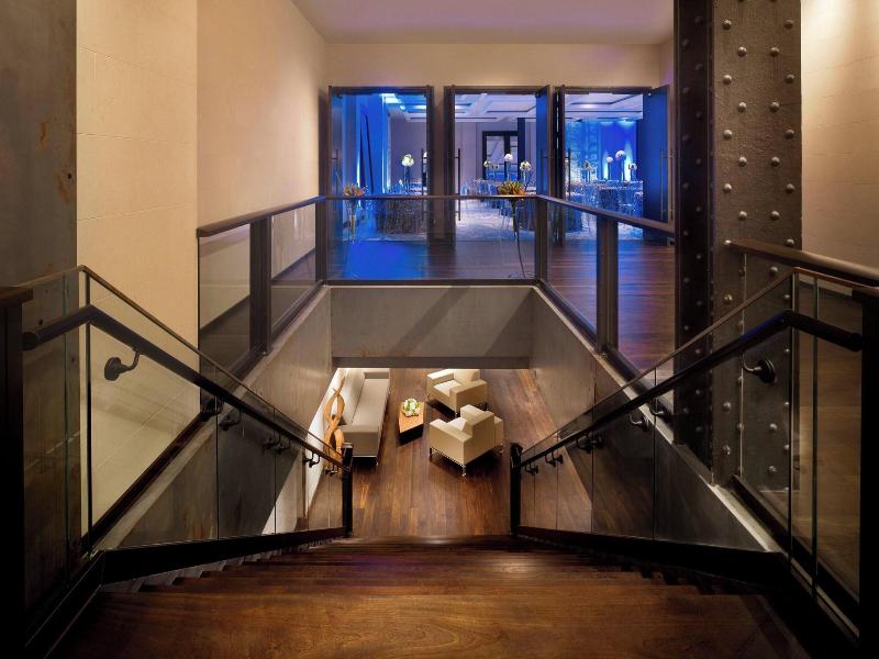 JW Marriott Houston Downtown image