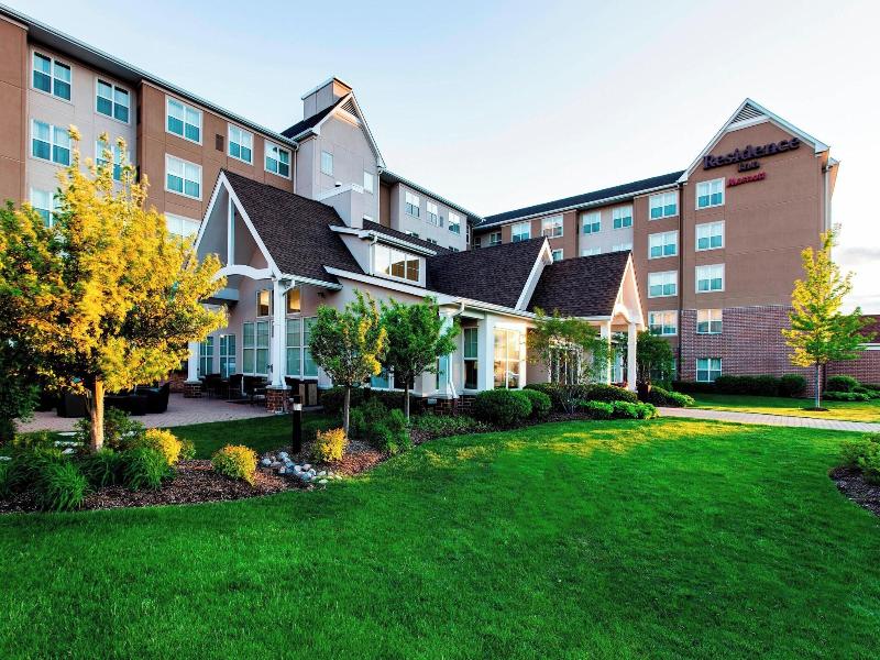 Residence Inn by Marriott Chicago Airport image