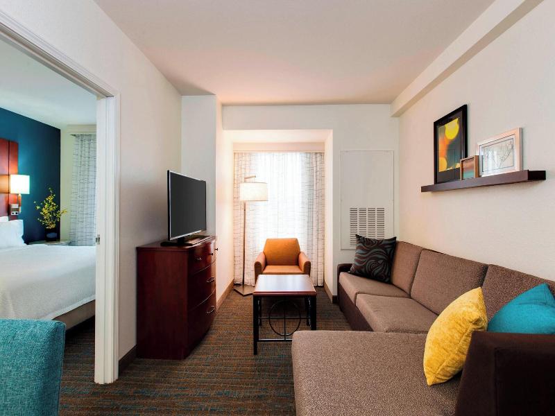 Residence Inn by Marriott Chicago Airport image