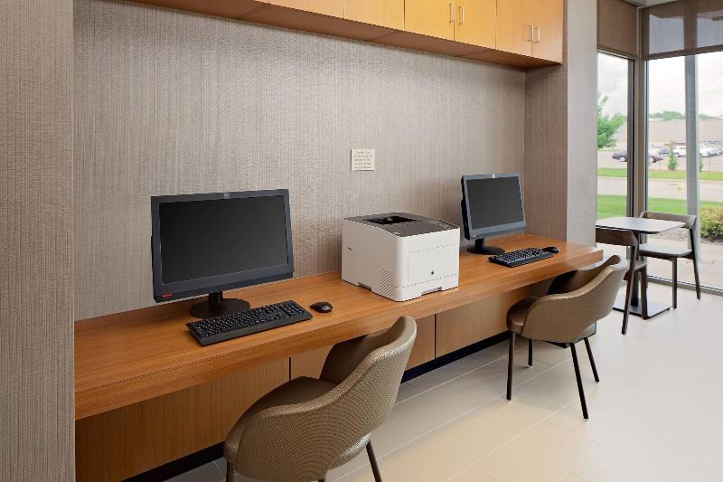 SpringHill Suites Green Bay image