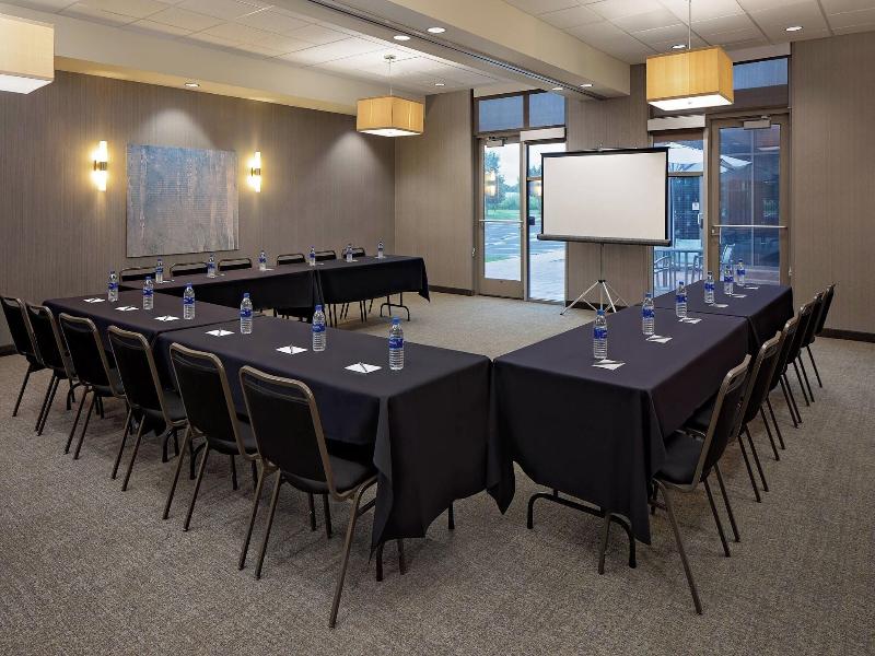 SpringHill Suites Green Bay image