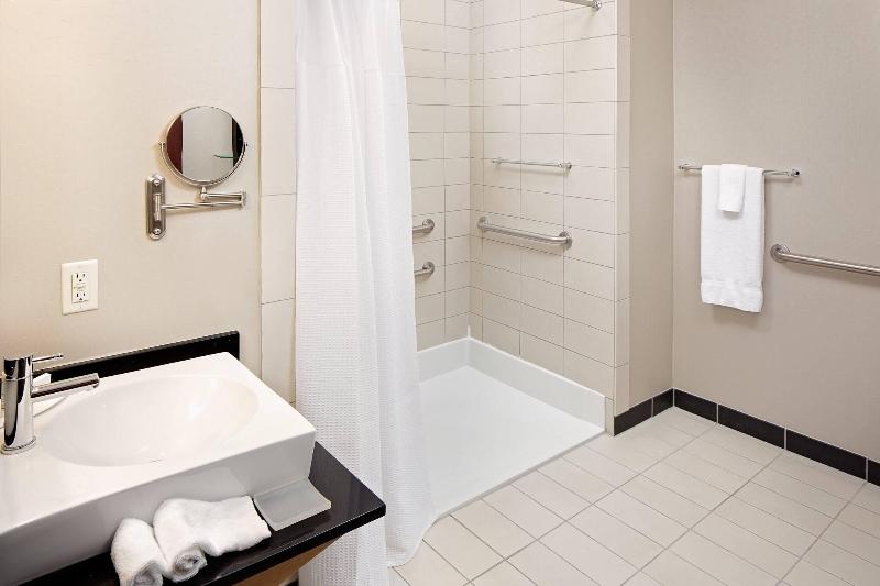 SpringHill Suites Green Bay image