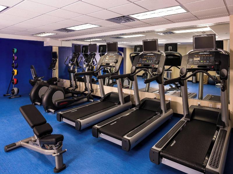 SpringHill Suites New York LaGuardia Airport image
