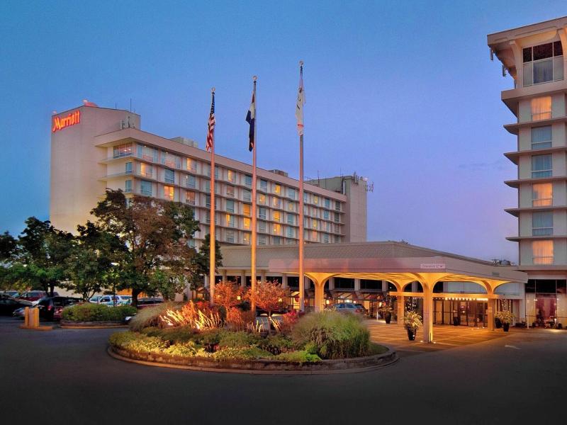 Marriott St. Louis Airport image