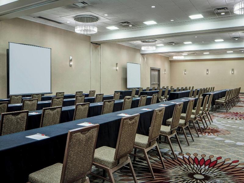 Marriott St. Louis Airport image