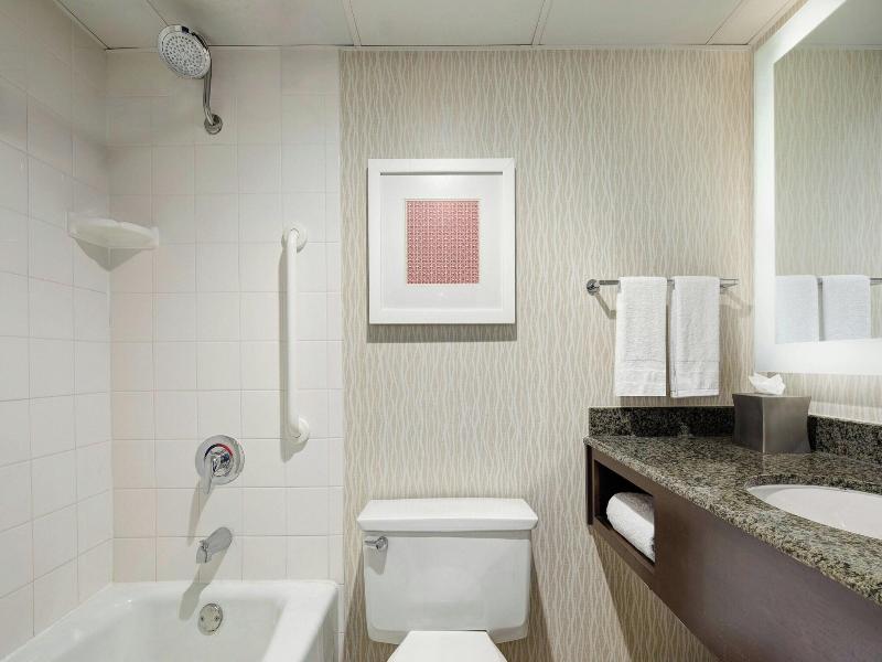 Marriott St. Louis Airport image