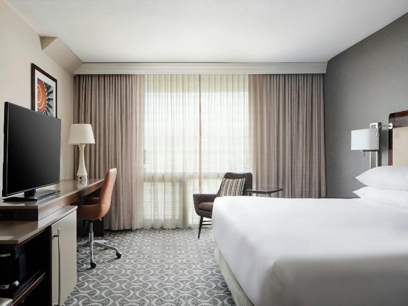 Marriott St. Louis Airport image