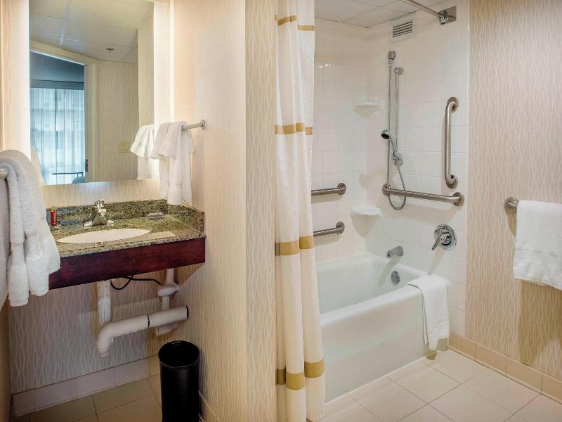 Marriott St. Louis Airport image