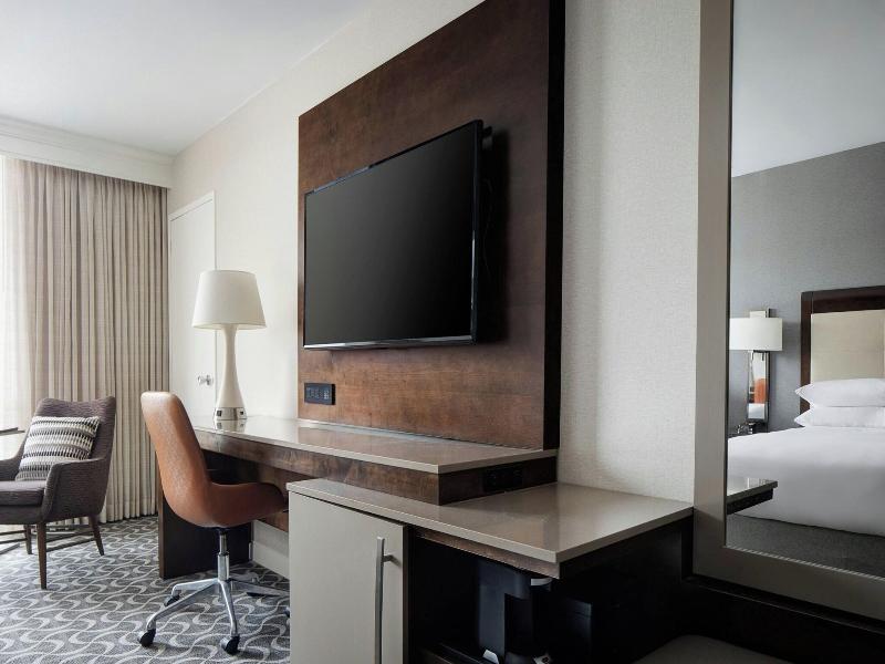 Marriott St. Louis Airport image