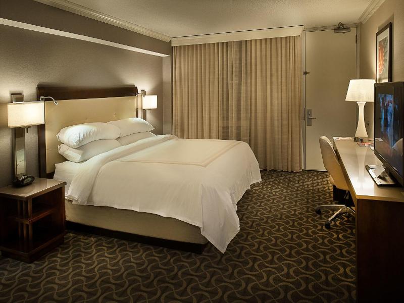 Marriott St. Louis Airport image