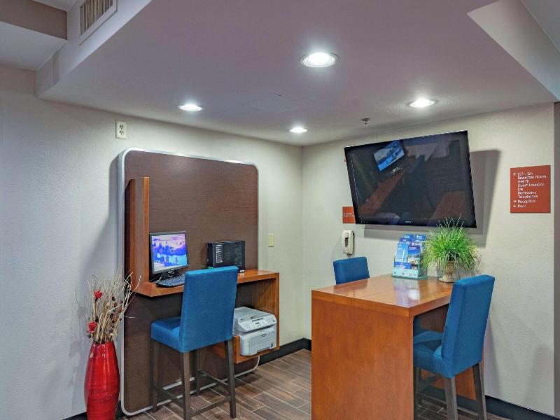 TownePlace Suites Cleveland Streetsboro image