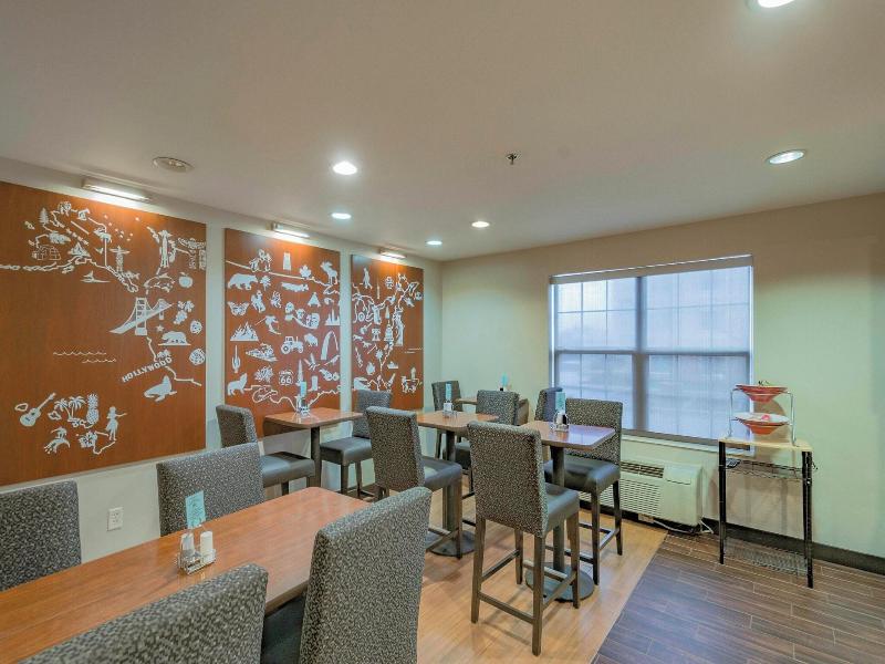 TownePlace Suites Cleveland Streetsboro image