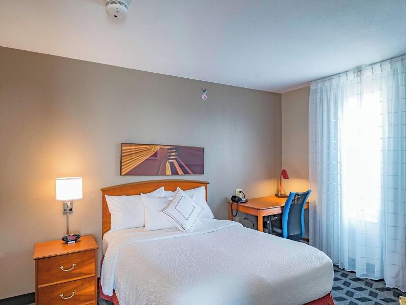 TownePlace Suites Cleveland Streetsboro image