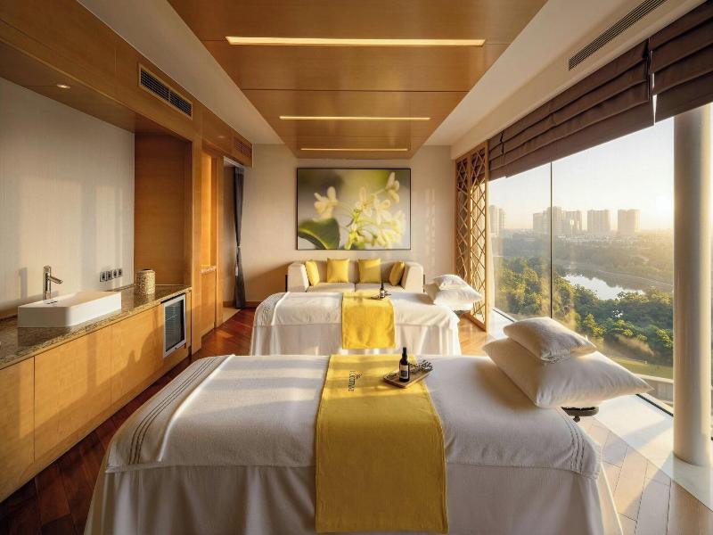 Jw Marriott Hotel Hanoi image