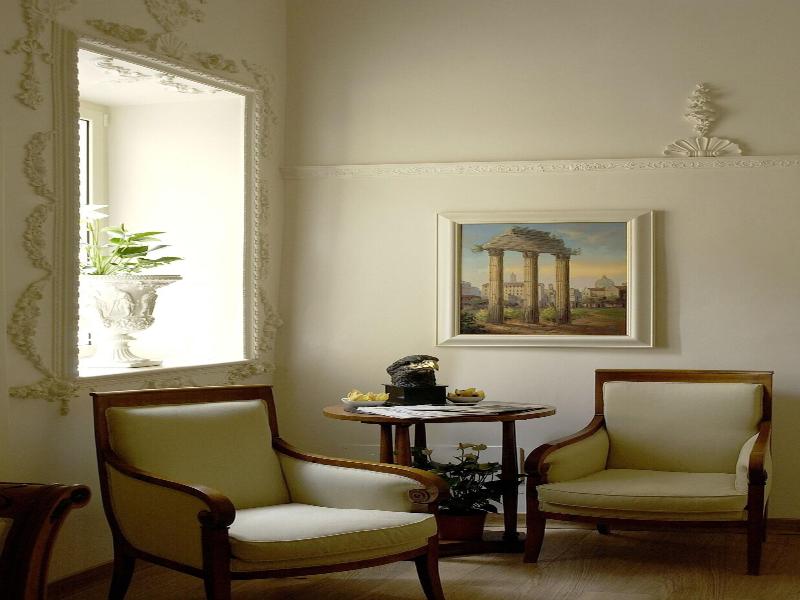 Spanish Steps Relais image