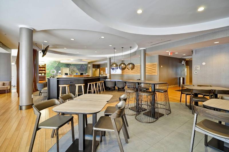 SpringHill Suites Tallahassee Central image