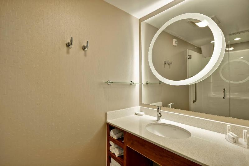 SpringHill Suites Tallahassee Central image