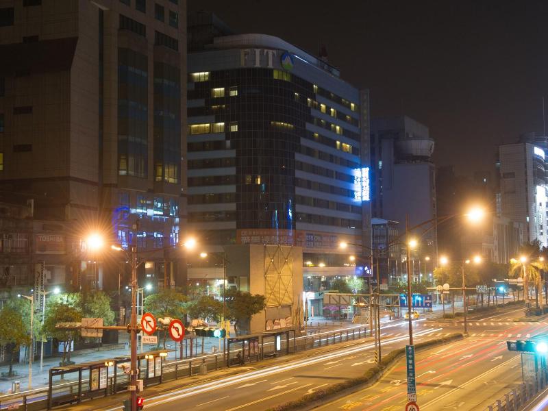 Green World Zhonghua image