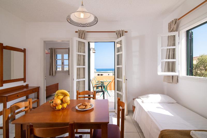 Golden Valentin Apartments image