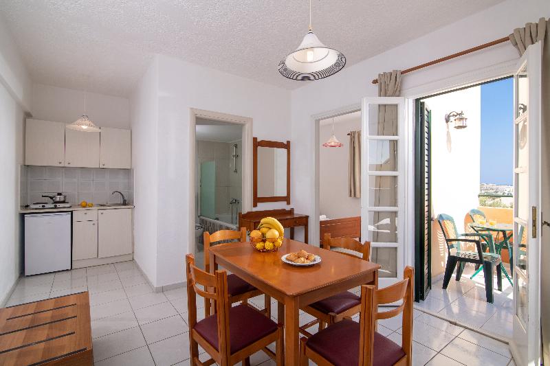 Golden Valentin Apartments image