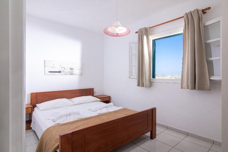 Golden Valentin Apartments image