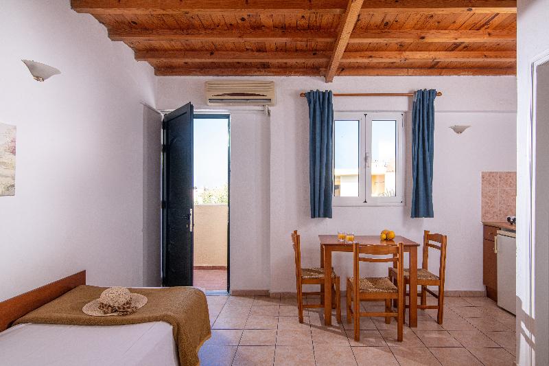 Golden Valentin Apartments image